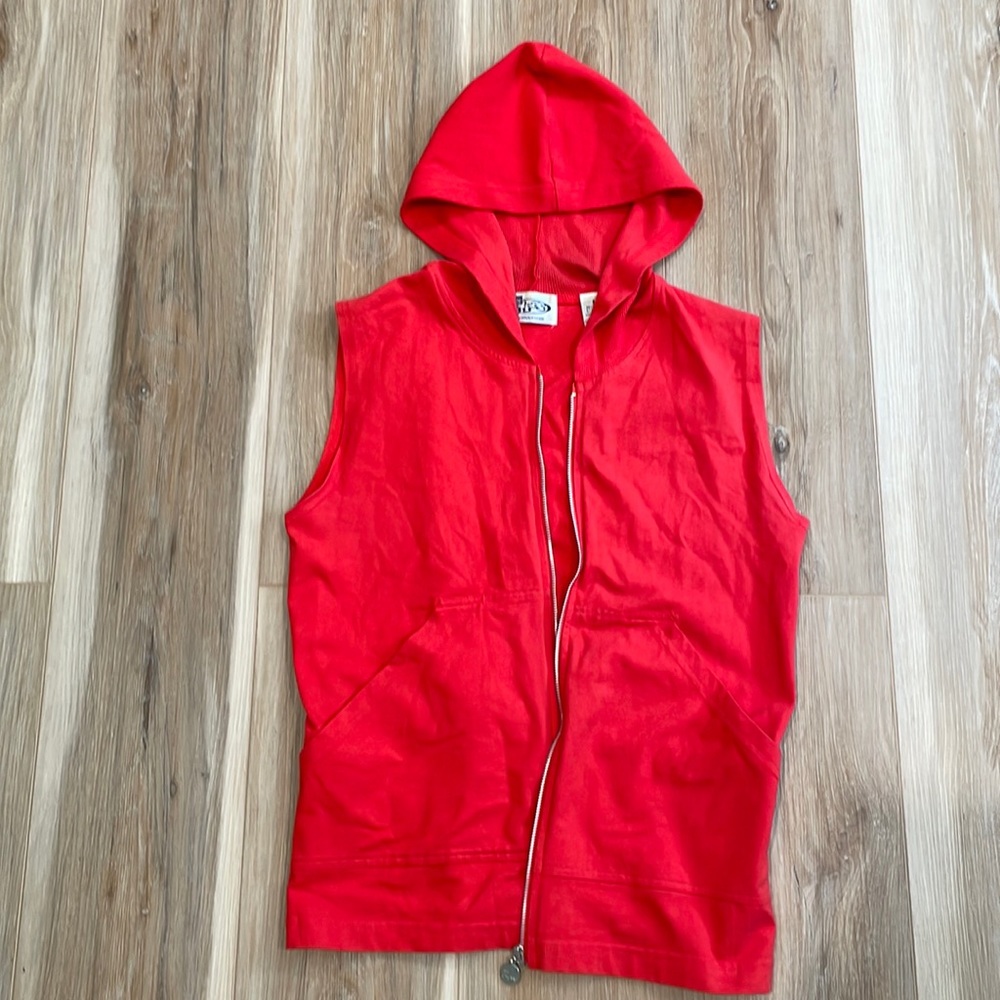 Lee pipes vest
